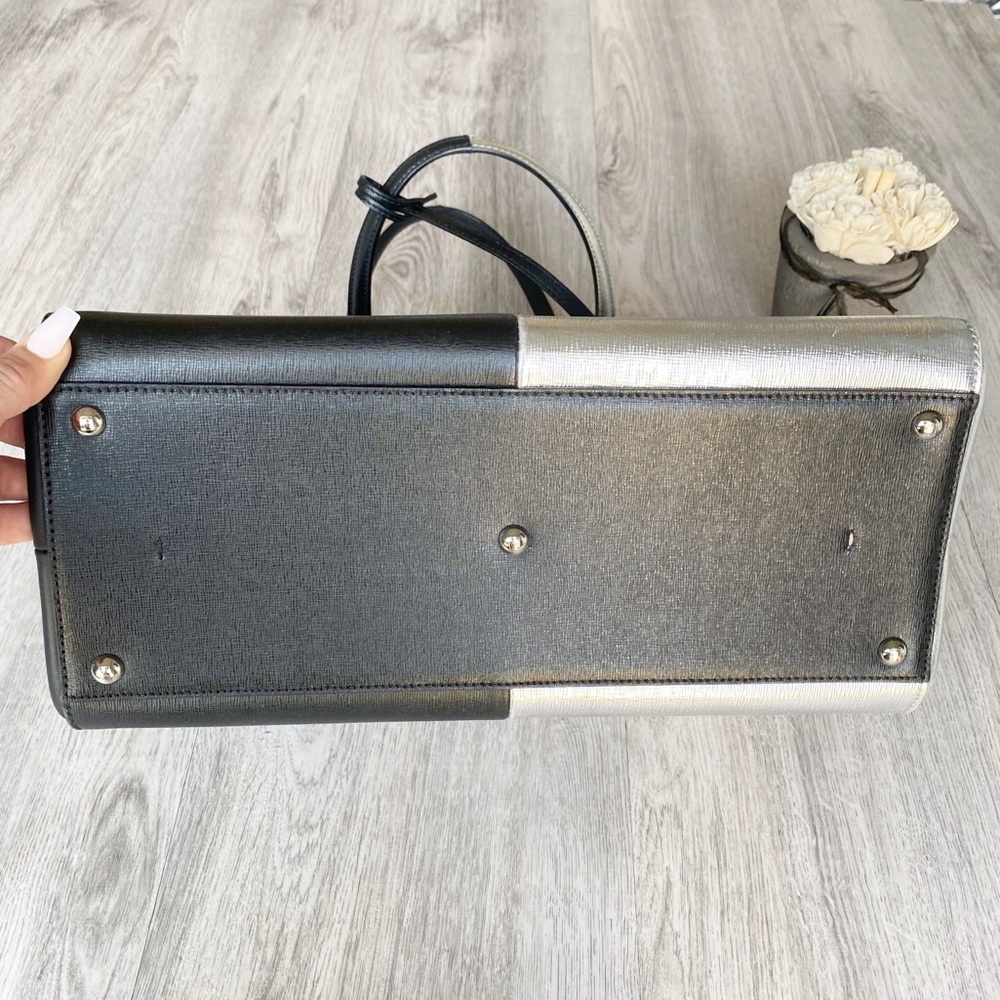 SOLD✖️Fendi 3Jours Two Tone Shoulder Bag Tote - Picture 9 of 16